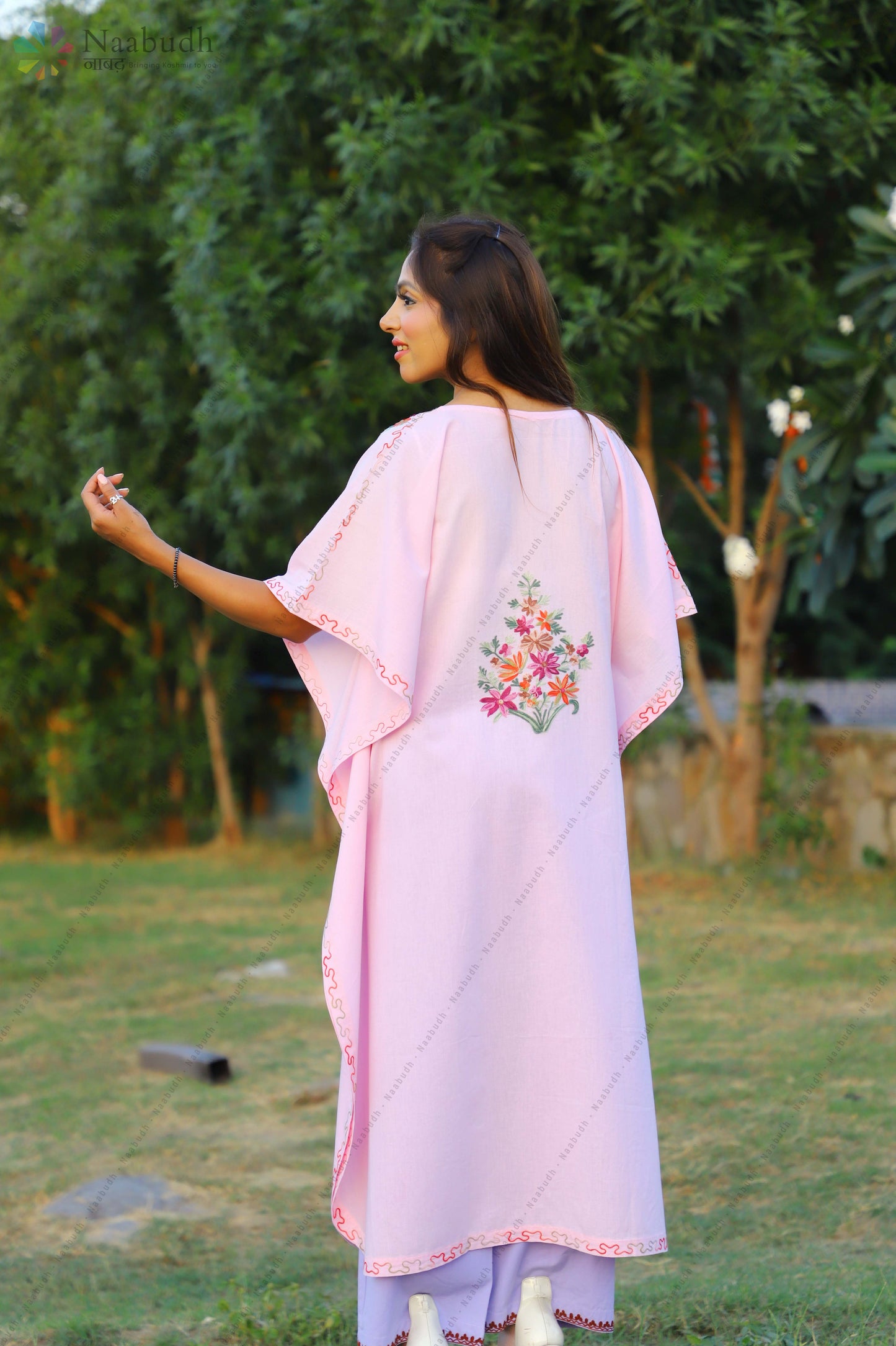 Light Pink Crushed Cotton Kaftan with Kashmiri Aari Embroidery