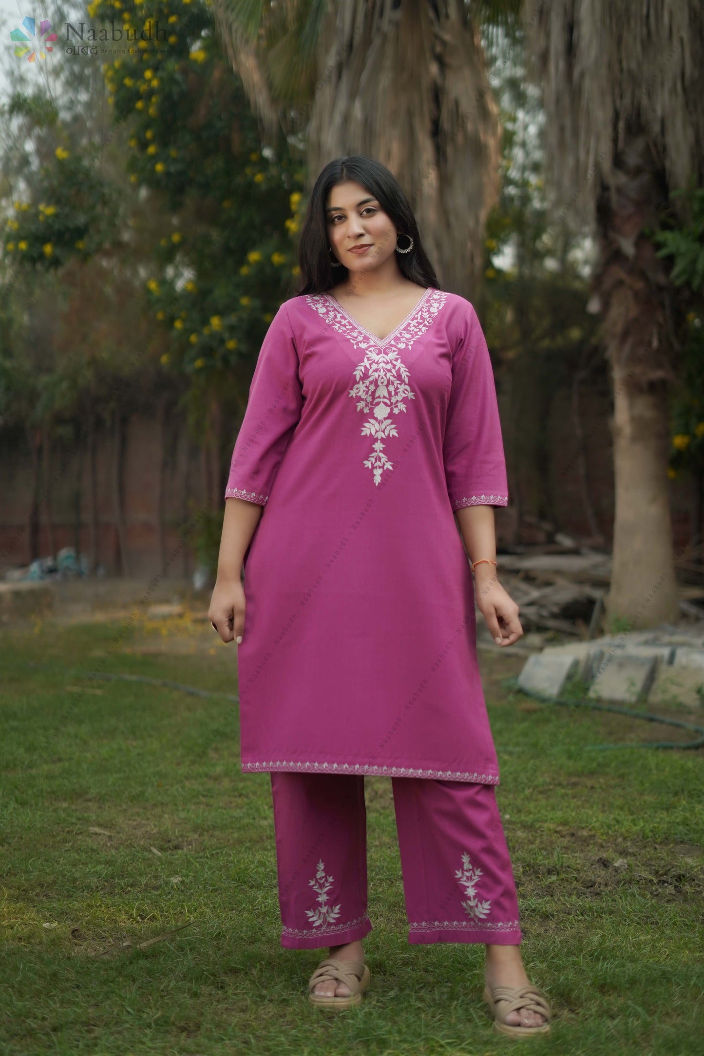Woolen Lilac Colored Long Kashmiri Kurti Cord Set With Silver Tilla Embroidery
