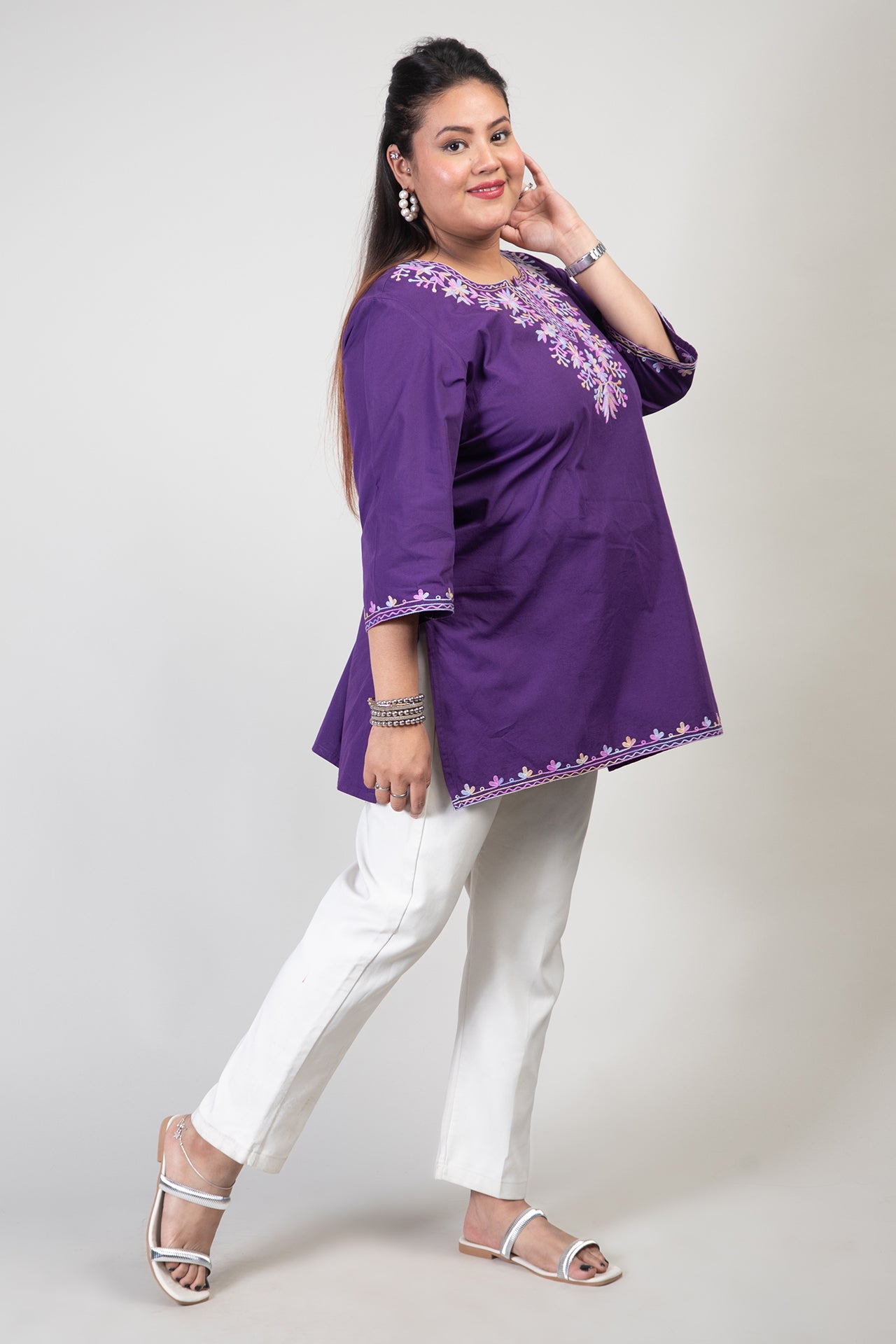 Purple Coloured Premium Kashmiri Short cotton Kurti Styled with small V-slit cut at Front and graced with light Multi Colour Floral Aari Work embroidery